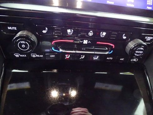 Certified 2023 Jeep Grand Cherokee Trailhawk w/ Advanced Protech Group II AWD/4WD image 14