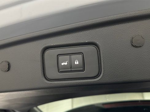 New 2025 Nissan Pathfinder Platinum w/ Cargo Package image 20