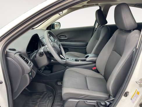 Used 2019 Honda HR-V EX image 11