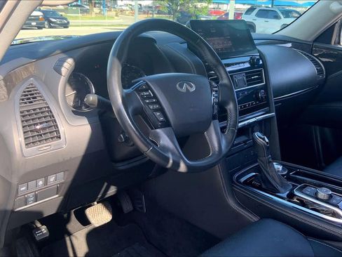Used 2024 INFINITI QX80 Luxe image 18