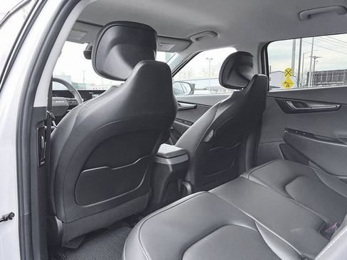 New 2025 Kia EV6 Wind image 10