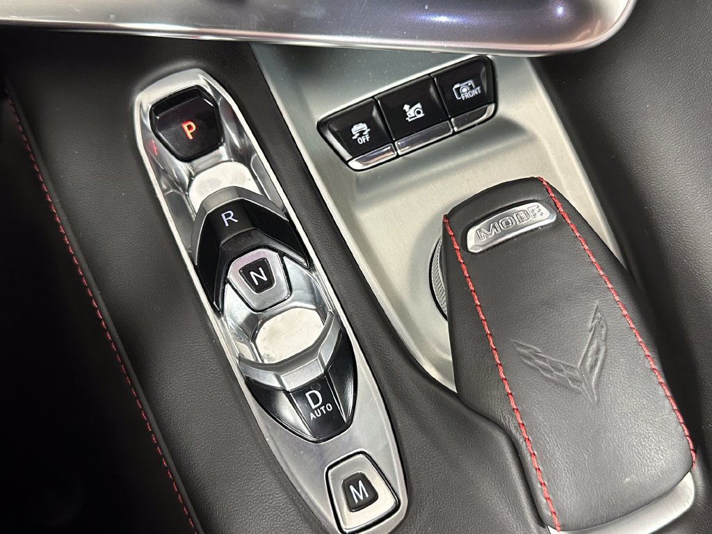 Used 2025 Chevrolet Corvette Stingray Premium Cpe w/ Z51 Performance Package RWD image 22