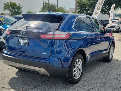 Used 2024 Ford Edge SEL AWD/4WD image 4