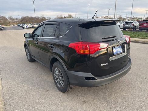 Used 2015 Toyota RAV4 LE AWD/4WD image 4