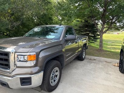 Used 2015 GMC Sierra 1500 4x4 Regular Cab w/ Sierra Convenience Package