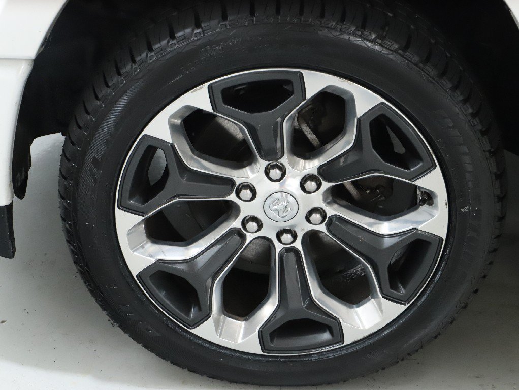 Used 2019 RAM 1500 Limited AWD/4WD image 44
