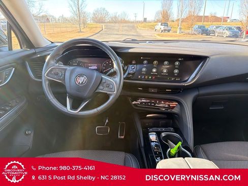 Used 2022 Buick Envision Preferred image 34