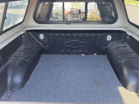 Used 2008 Chevrolet Colorado LT w/ LT Preferred Equipment Group AWD/4WD image 19