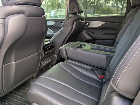 Used 2023 Acura MDX FWD w/ Technology Package image 14