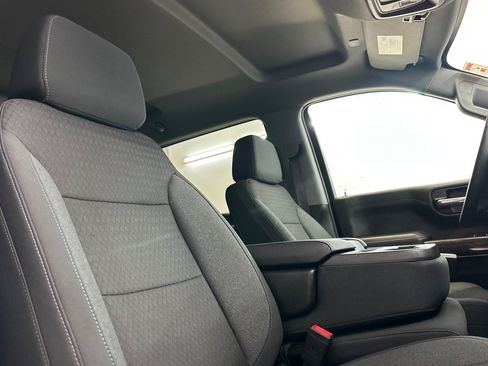 Used 2022 Chevrolet Silverado 1500 LT w/ Bed Protection Package RWD image 33