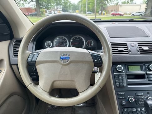 Used 2011 Volvo XC90 3.2 image 13