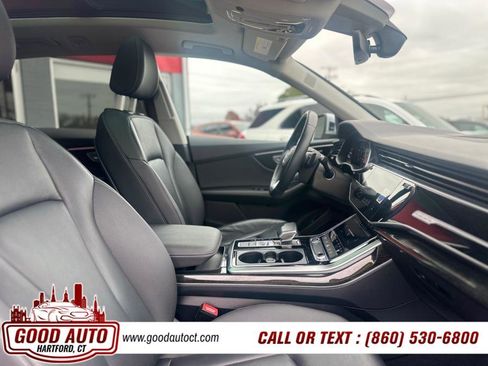 Used 2021 Audi Q8 Premium Plus image 16