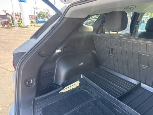 Used 2022 Chevrolet Blazer LT FWD image 31