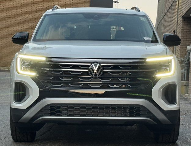 New 2026 Volkswagen Atlas Peak Edition AWD/4WD image 37