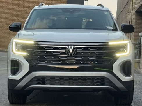 New 2026 Volkswagen Atlas Peak Edition AWD/4WD image 37
