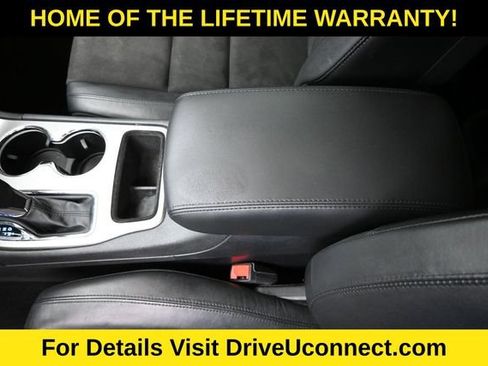 Used 2020 Jeep Grand Cherokee Altitude AWD/4WD image 37
