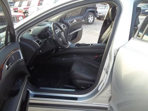 Used 2014 Lincoln MKZ w/ Equipment Group 102A Reserve image 7