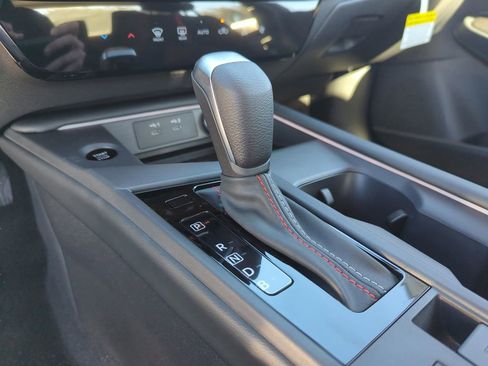 New 2026 Nissan Sentra SR w/ Floor Mat Package FWD image 29