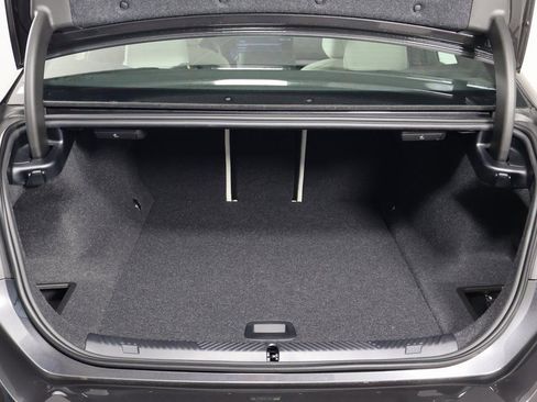 New 2026 BMW i5 eDrive40 w/ M Sport Package image 8