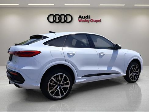 New 2026 Audi Q5 Premium Plus AWD/4WD image 5