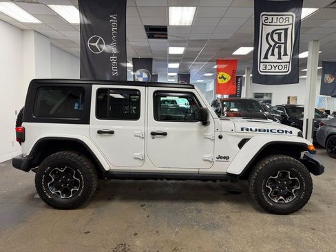 Used 2023 Jeep Wrangler Unlimited Rubicon 4xe w/ Cold Weather Group AWD/4WD image 6