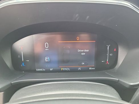 Used 2025 Ford Escape ST-Line AWD/4WD image 10