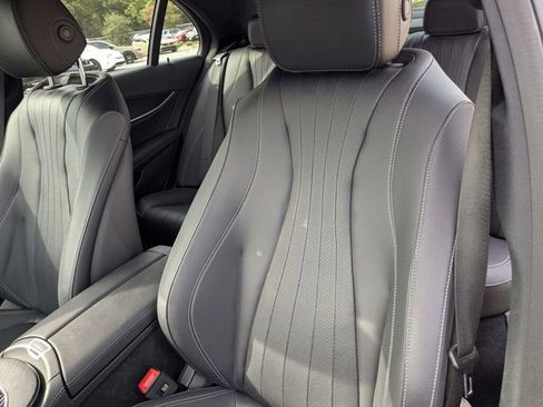 Used 2023 Mercedes-Benz E 450 4MATIC Sedan image 27