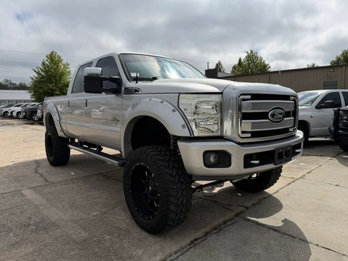 Used 2015 Ford F250 Platinum w/ FX4 Off-Road Package image 8