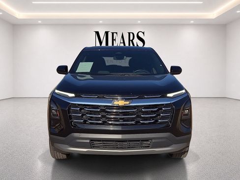 Used 2025 Chevrolet Equinox LT FWD image 8
