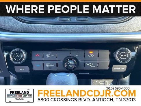 New 2025 Jeep Compass Sport image 25