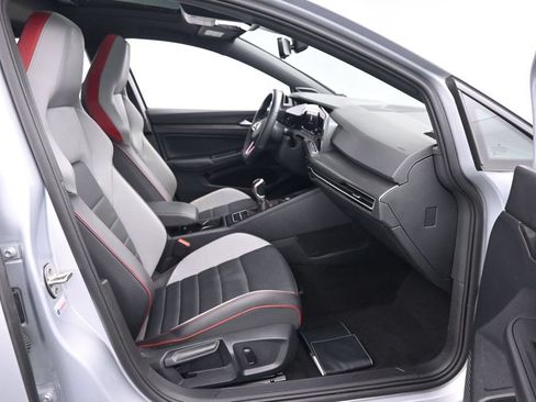 Used 2022 Volkswagen GTI SE w/ SE Leather Package FWD image 23