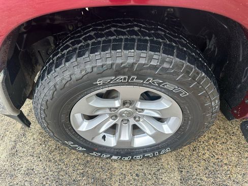 Used 2020 RAM 1500 Laramie image 33