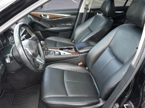 Used 2018 INFINITI Q50 Luxe w/ Cargo Package (L95) image 24