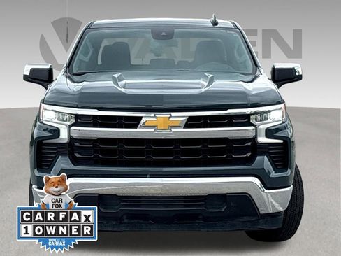 Used 2025 Chevrolet Silverado 1500 LT RWD image 2