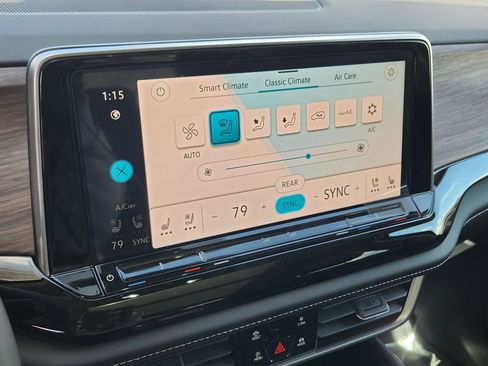 New 2026 Volkswagen Atlas SEL image 10