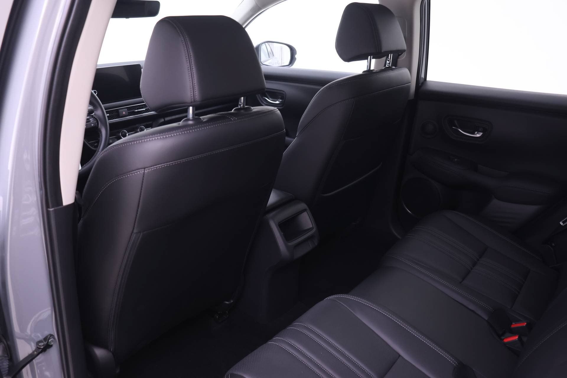Certified 2026 Honda HR-V EX-L image 11