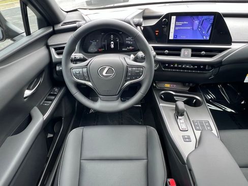 New 2026 Lexus UX 300h FWD image 8