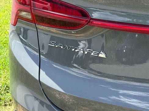 Used 2023 Hyundai Santa Fe SEL FWD image 12