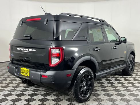 Used 2025 Ford Bronco Sport Badlands image 6