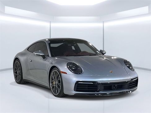 Used 2022 Porsche 911 Carrera 4S image 9