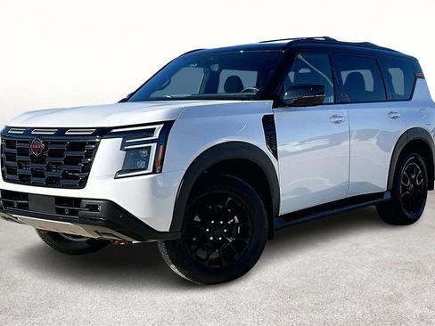 Used 2025 Nissan Armada PRO-4X w/ Pro-4X Premium Package image 14