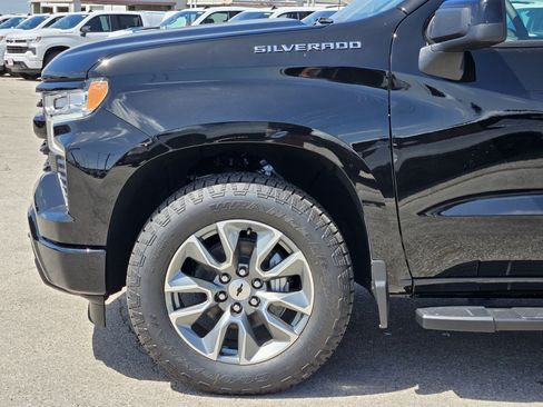 New 2026 Chevrolet Silverado 1500 RST RWD image 6