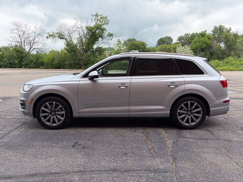Used 2018 Audi Q7 2.0T Premium Plus w/ Premium Plus Package AWD/4WD image 4