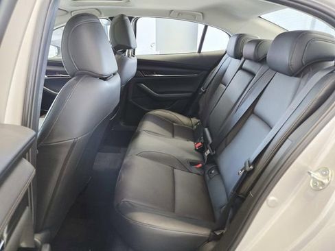 New 2025 MAZDA MAZDA3 2.5 Turbo Sedan w/Premium Plus image 10
