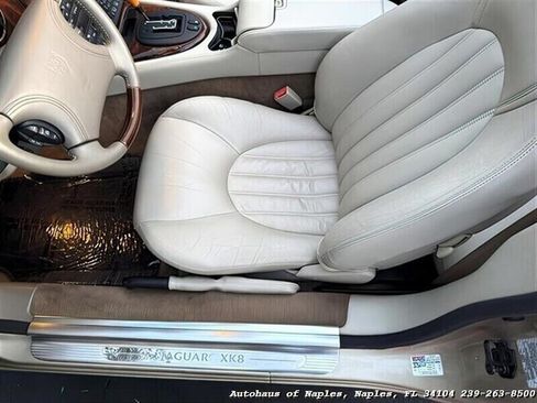 Used 1998 Jaguar XK8 Convertible RWD image 30
