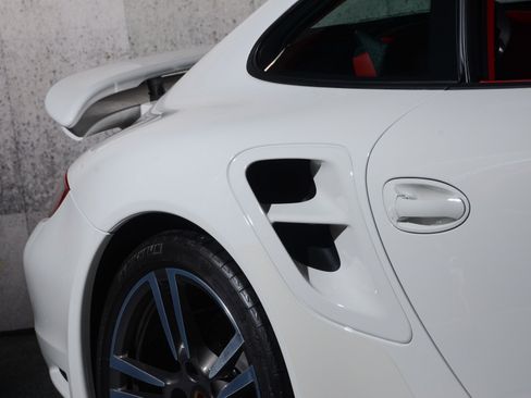 Used 2013 Porsche 911 Turbo AWD/4WD image 7