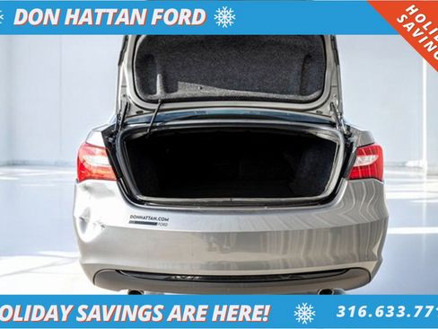 Used 2013 Chrysler 200 Limited image 30