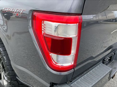 Used 2021 Ford F150 Lariat w/ Equipment Group 502A High image 28