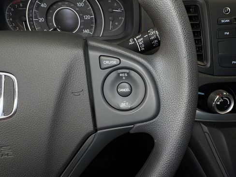 Used 2016 Honda CR-V LX image 16