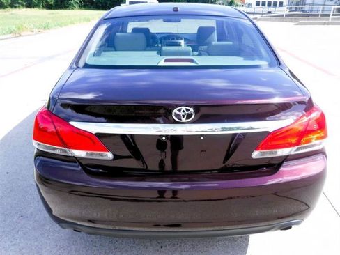 Used 2011 Toyota Avalon FWD image 16